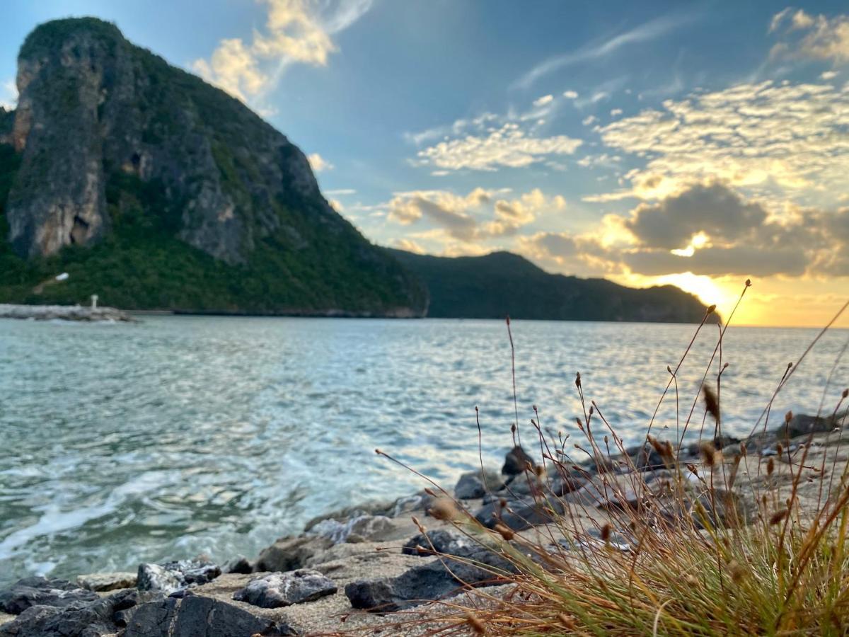 ฟ้าทะลายโจรรีสอร์ท Prachuap Khiri Khan Exterior foto